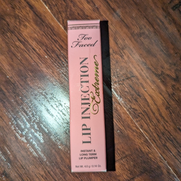 BNIB Too Faced Extreme Lip Injection - Picture 2 of 5